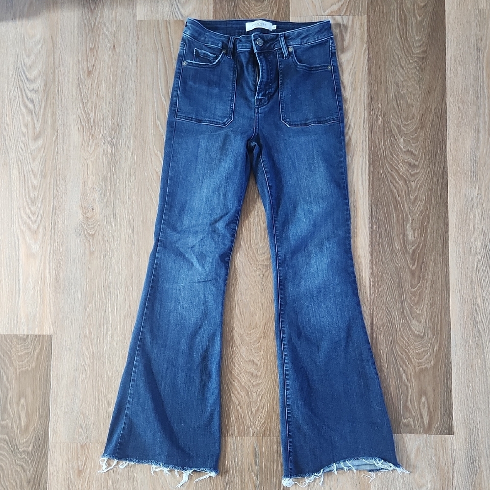 Hidden Flare Jeans
